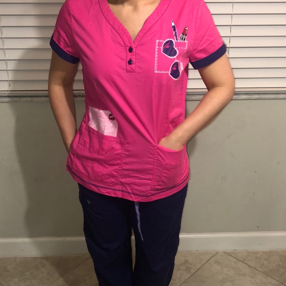 Small koi scrub top & Med Couture pants